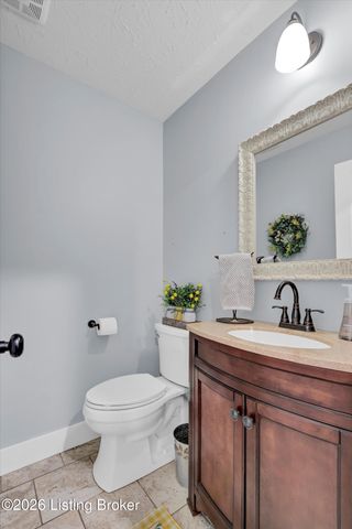 2974 Bacon Creek Rd, Elizabethtown, KY 42701