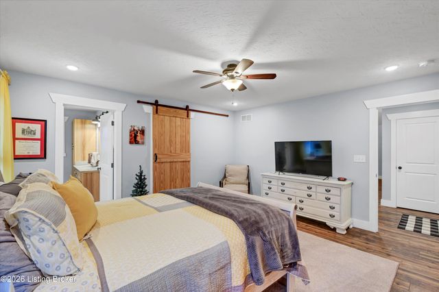 2974 Bacon Creek Rd, Elizabethtown, KY 42701