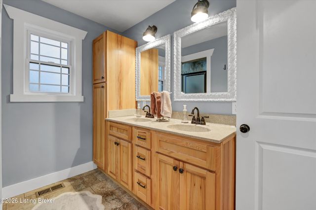 2974 Bacon Creek Rd, Elizabethtown, KY 42701