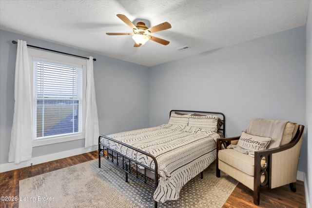 2974 Bacon Creek Rd, Elizabethtown, KY 42701