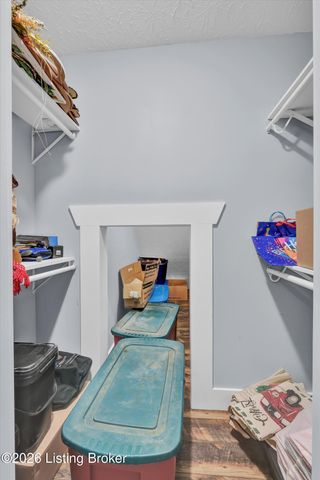 2974 Bacon Creek Rd, Elizabethtown, KY 42701