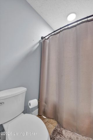 2974 Bacon Creek Rd, Elizabethtown, KY 42701