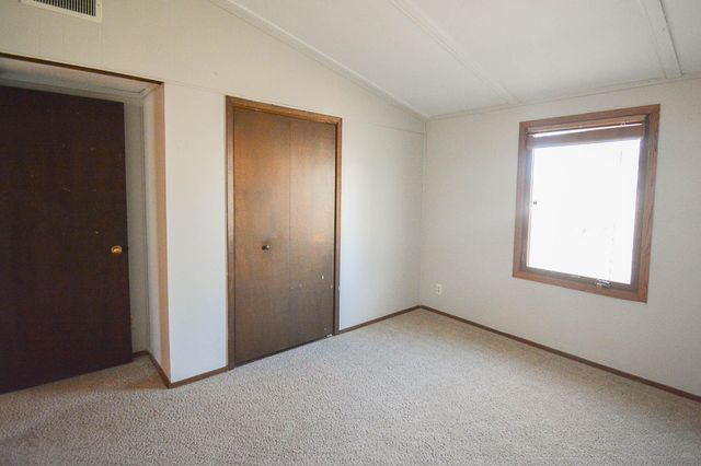 3960 Willow Heights Drive SW, Rochester, MN 55902