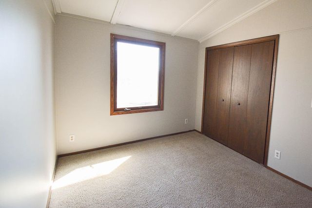 3960 Willow Heights Drive SW, Rochester, MN 55902