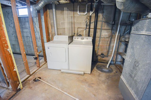 3960 Willow Heights Drive SW, Rochester, MN 55902