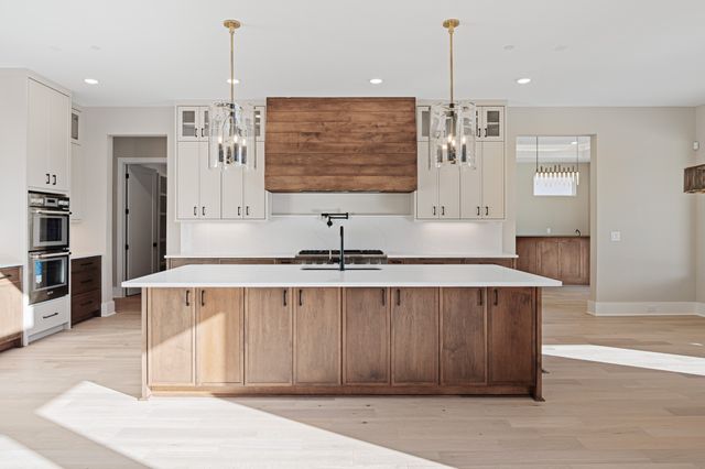 1760 Dean Rd, Thompsons Station, TN 37179