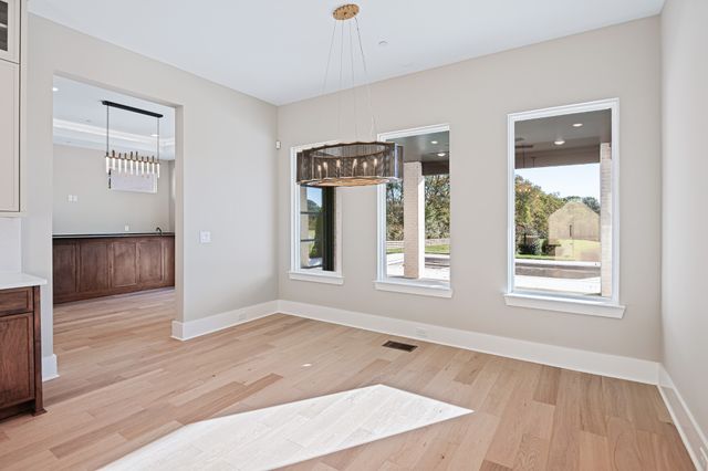 1760 Dean Rd, Thompsons Station, TN 37179