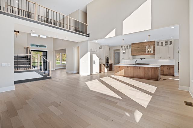 1760 Dean Rd, Thompsons Station, TN 37179