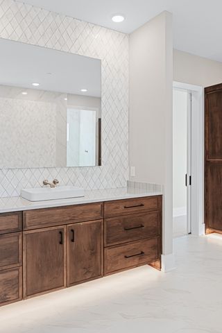 1760 Dean Rd, Thompsons Station, TN 37179