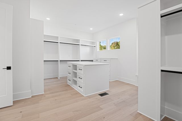 1760 Dean Rd, Thompsons Station, TN 37179