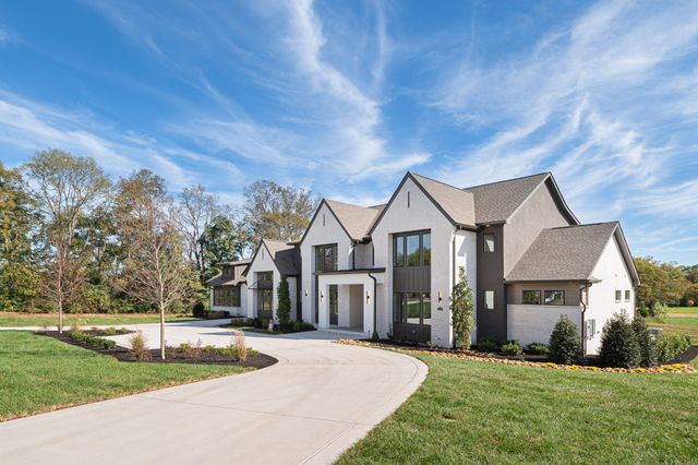 1760 Dean Rd, Thompsons Station, TN 37179