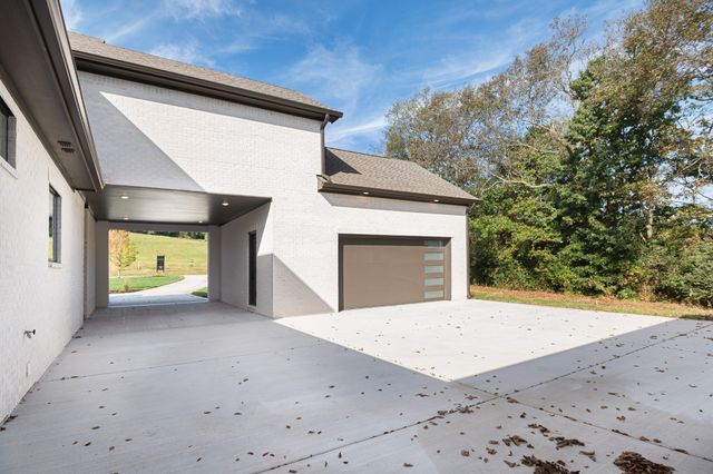 1760 Dean Rd, Thompsons Station, TN 37179