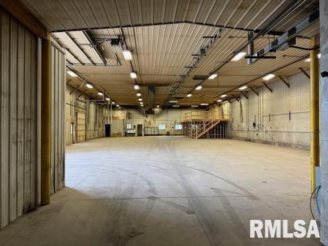 2902 INDIAN Road, Davenport, IA 52802