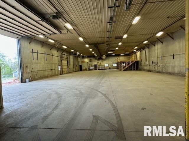 2902 INDIAN Road, Davenport, IA 52802