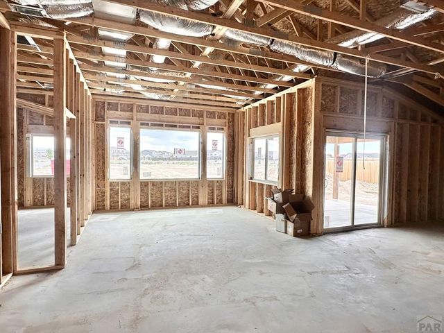 5401 Darter Ct, Pueblo, CO 81008