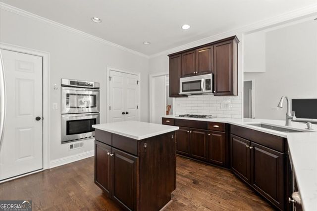 4107 Oberon Drive SE, Smyrna, GA 30080