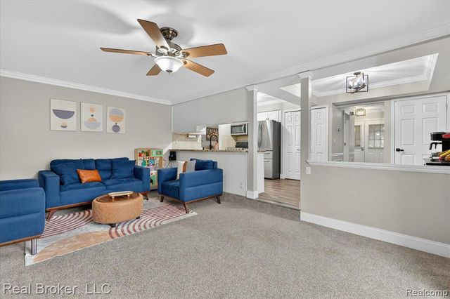 3885 Morgan Road, Lake Orion, MI 48359