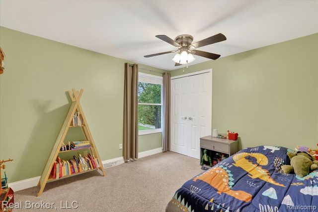 3885 Morgan Road, Lake Orion, MI 48359