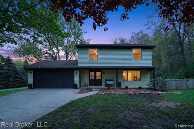 3885 Morgan Road, Lake Orion, MI 48359