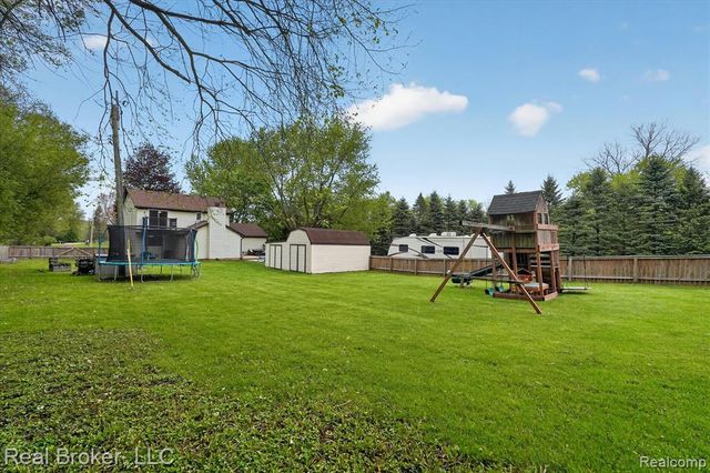 3885 Morgan Road, Lake Orion, MI 48359