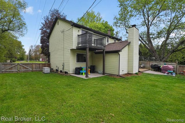 3885 Morgan Road, Lake Orion, MI 48359