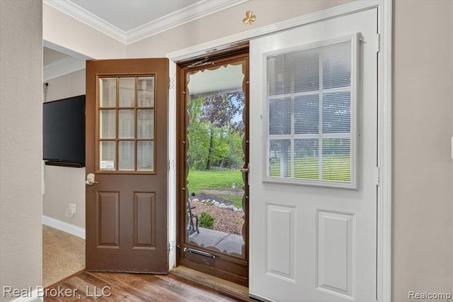 3885 Morgan Road, Lake Orion, MI 48359