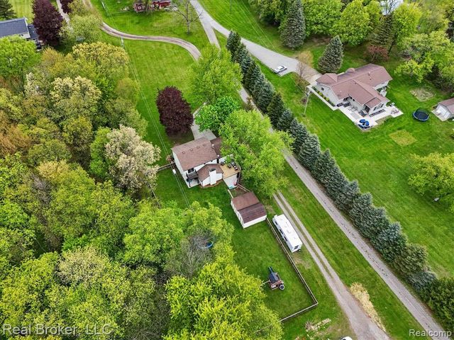 3885 Morgan Road, Lake Orion, MI 48359