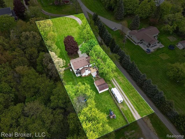 3885 Morgan Road, Lake Orion, MI 48359