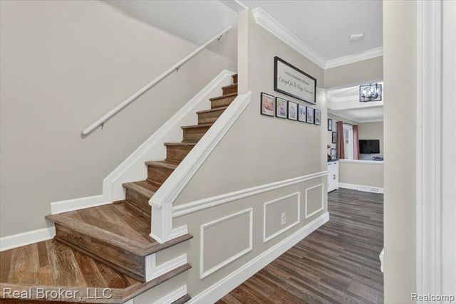 3885 Morgan Road, Lake Orion, MI 48359