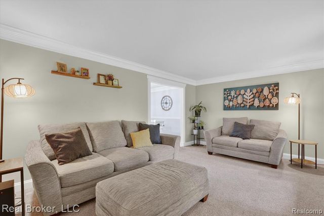 3885 Morgan Road, Lake Orion, MI 48359