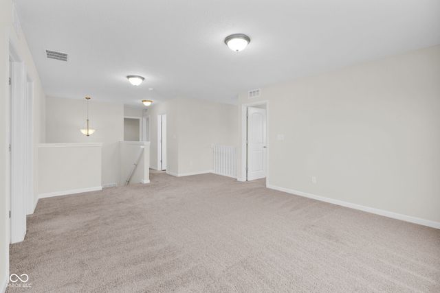 2241 Creek Bank Drive, Columbus, IN 47201