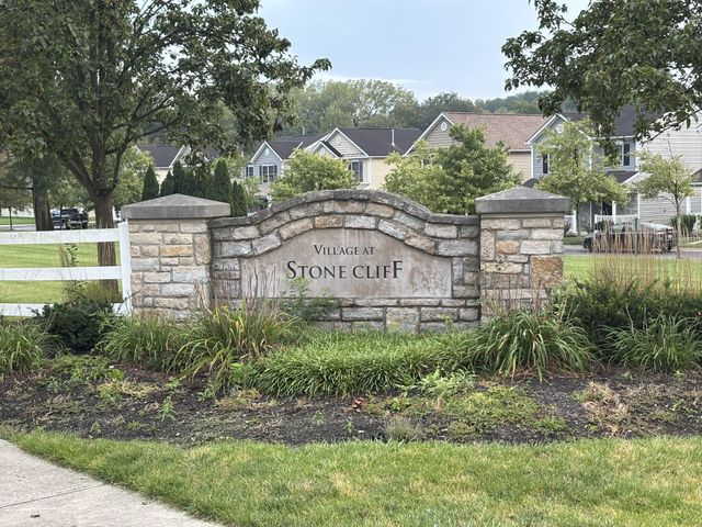 2848 Hillstone Street, Columbus, OH 43219