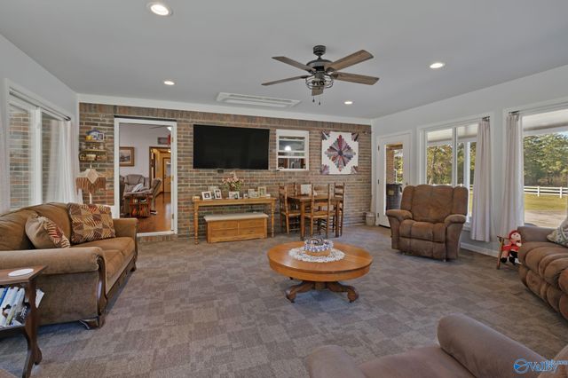 4825 Indian Hills, Decatur, AL 35603