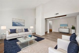 20155 Keswick Street 219, Winnetka (los Angeles), CA 91306