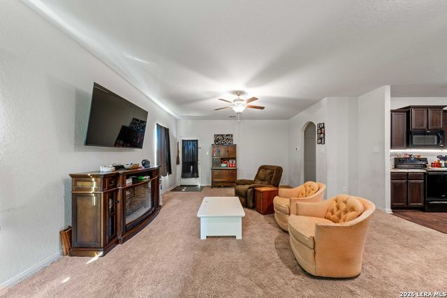 739 Veloway Trail, New Braunfels, TX 78132