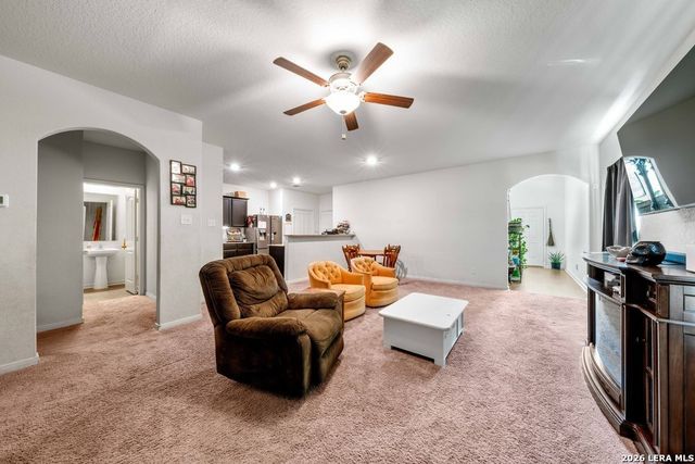 739 Veloway Trail, New Braunfels, TX 78132