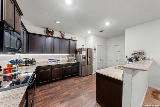 739 Veloway Trail, New Braunfels, TX 78132