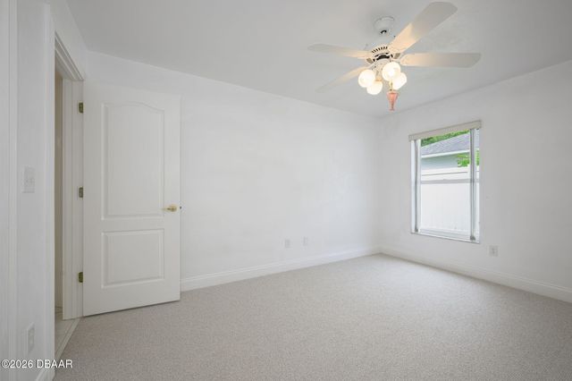 1052 Azalea Pointe Drive, Port Orange, FL 32129