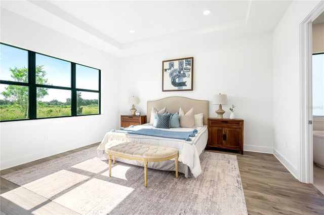 2592 WATERFRONT CIRCLE, Sarasota, FL 34240