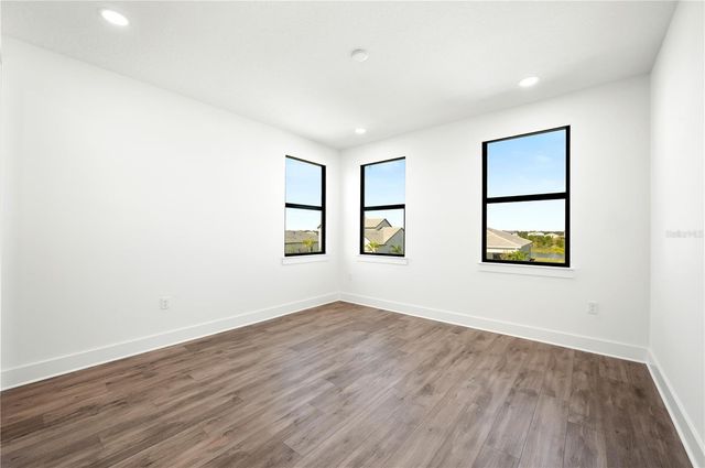 2592 WATERFRONT CIRCLE, Sarasota, FL 34240