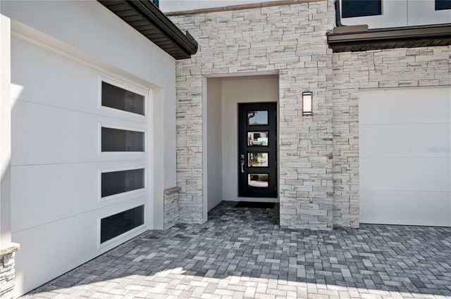 2592 WATERFRONT CIRCLE, Sarasota, FL 34240