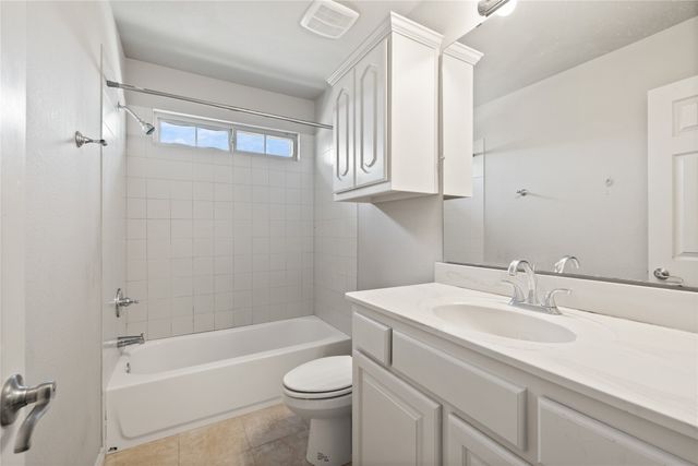 1300 Spanish Needle Trail, Fort Worth, TX 76177