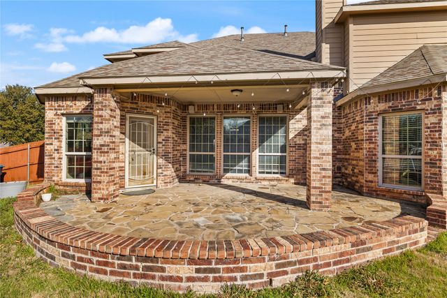 1300 Spanish Needle Trail, Fort Worth, TX 76177