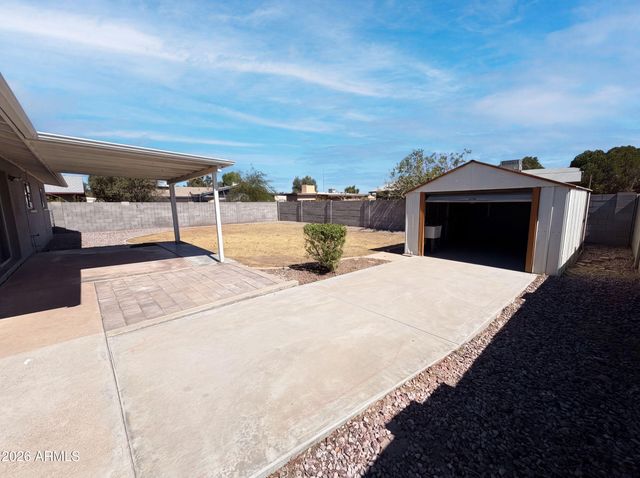 1430 E FLOSSMOOR Avenue, Mesa, AZ 85204