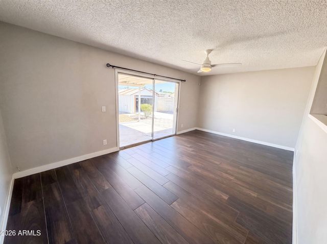 1430 E FLOSSMOOR Avenue, Mesa, AZ 85204