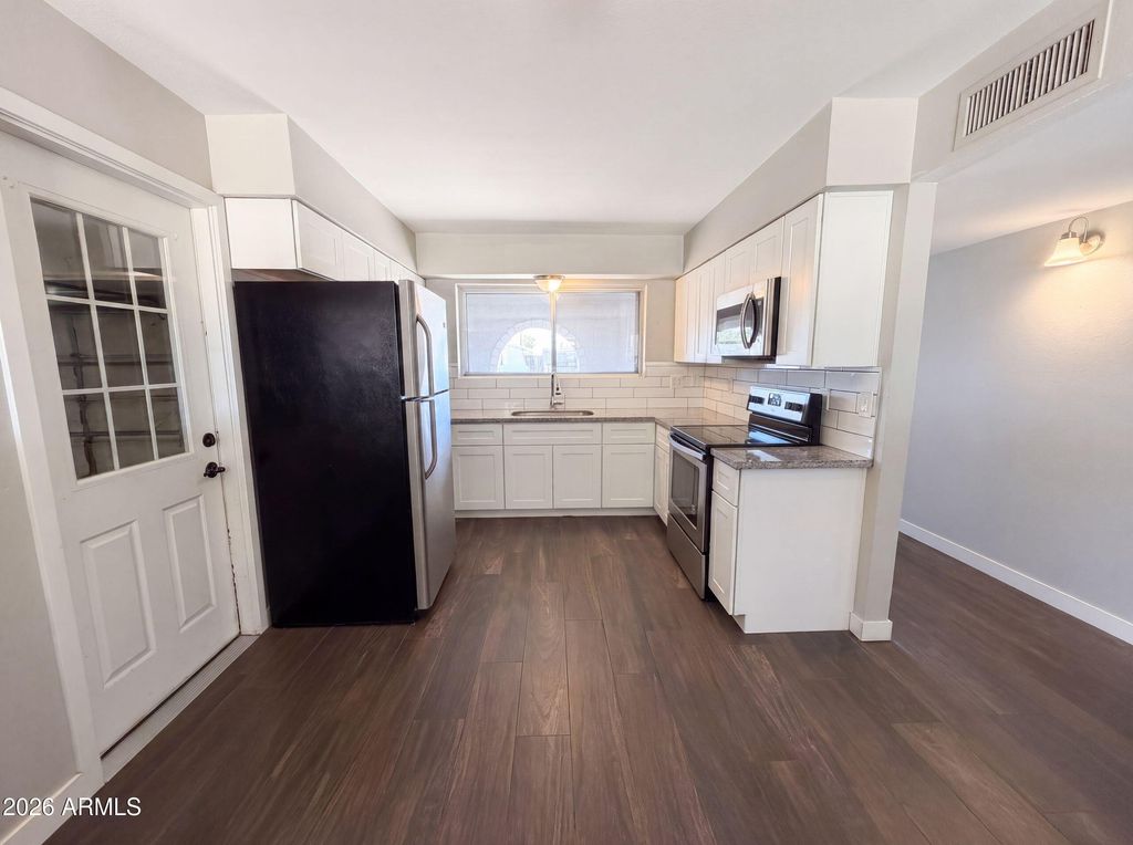 1430 E FLOSSMOOR Avenue, Mesa, AZ 85204 — photo 2