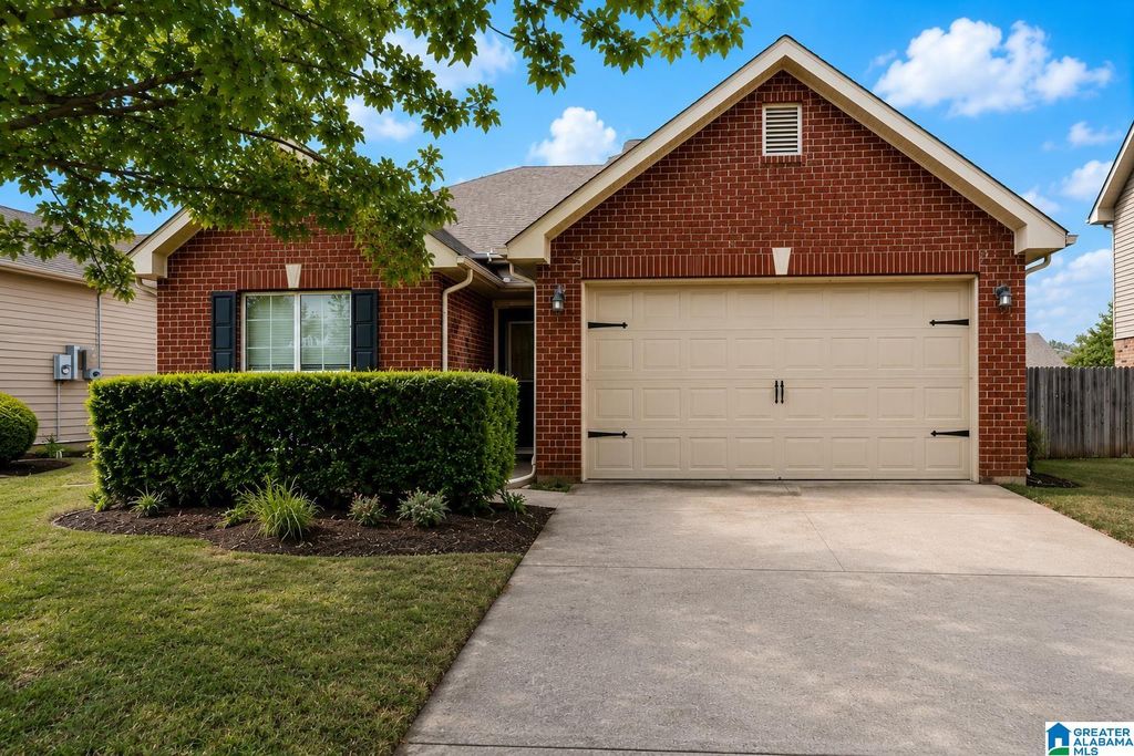 1141 ALDEN GLEN DRIVE, Moody, AL 35004