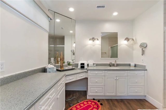 8 Valencia Drive, Rancho Mirage, CA 92270