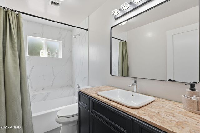 5536 E BEVERLY Lane, Scottsdale, AZ 85254