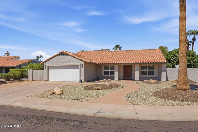 5536 E BEVERLY Lane, Scottsdale, AZ 85254